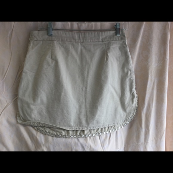 Studded mini - Picture 2 of 4